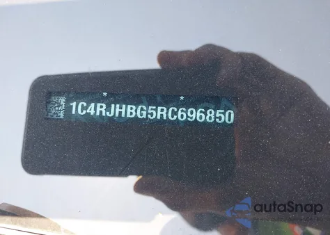 2024 Jeep Grand Cherokee Limited 4X4 from USA, damaged, VIN 1C4RJHBG5RC696850